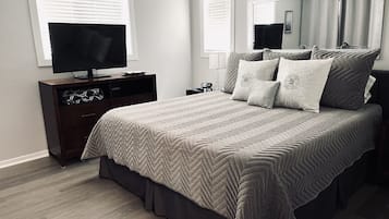 2 bedrooms, WiFi (free), bed sheets