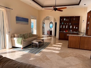 Fernseher, DVD-Player