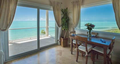 Popular ocean front villa now offering 20% off a night for the next five months.