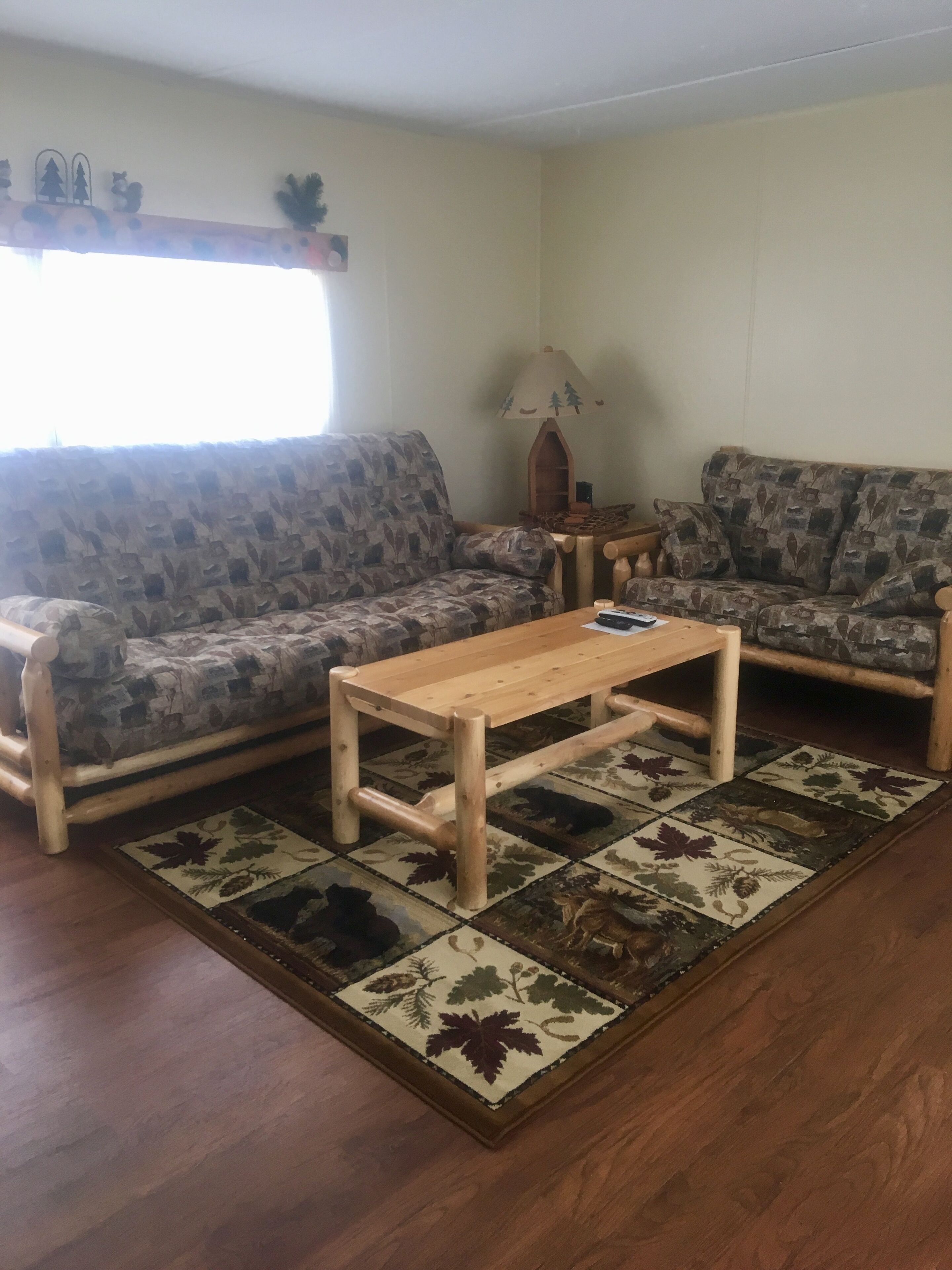 tv, fireplace, table football, ping pong