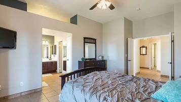 3 bedrooms, iron/ironing board, WiFi