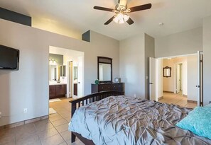 3 bedrooms, iron/ironing board, WiFi