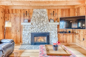 Smart TV, fireplace, DVD player, foosball