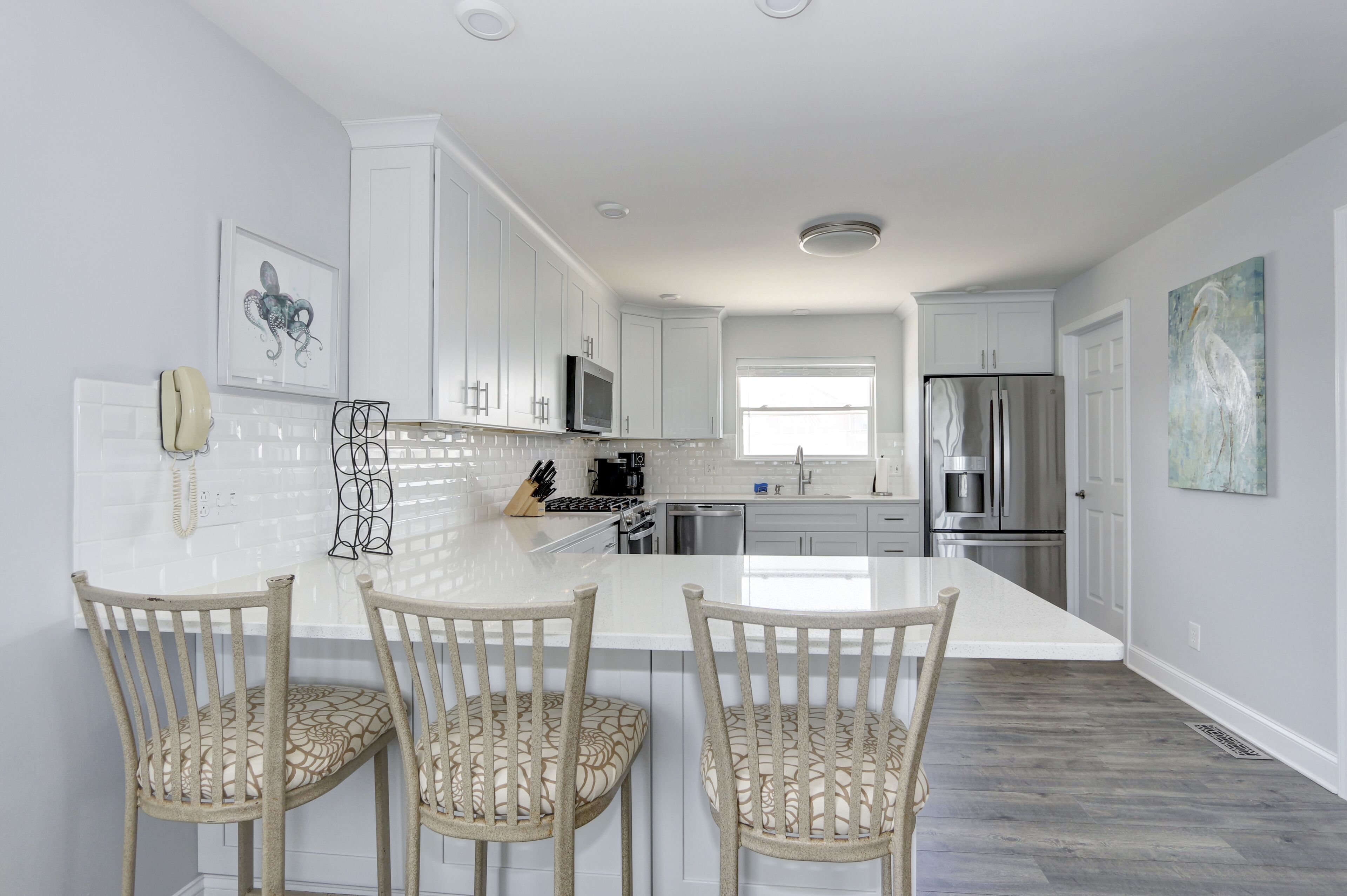 雪櫃、微波爐、焗爐、爐具