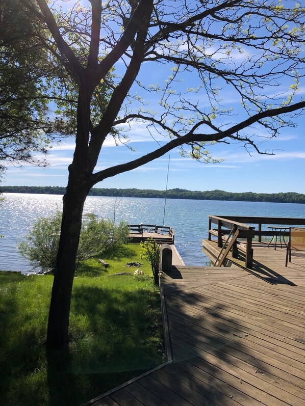 Unclassified image, 1 of 35, button - Beautiful Family House on the Lake (Lake Leelanau)