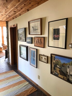 Unclassified image, 2 of 35, button - Beautiful Family House on the Lake (Lake Leelanau)