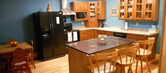 1855農家l完全に復元された5ベッドルーム-家族とペットに優しい