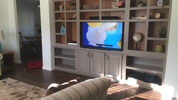 Télévision, livres, imprimantes