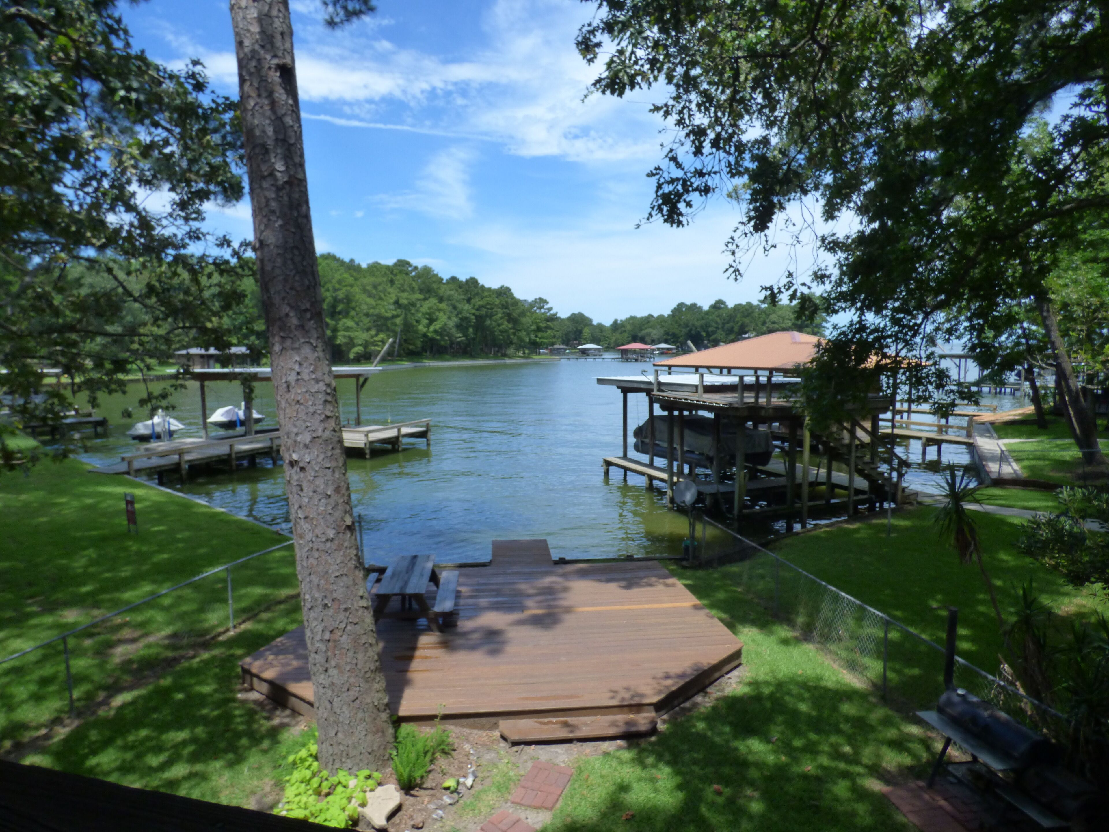Cozy Waterfront Nestled In A Peaceful Cove Great For Swimming And Fishing +WiFi