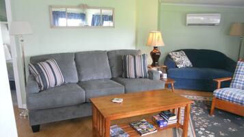 TV connectée, lecteur de DVD, vidéothÚque, chaßne hi-fi