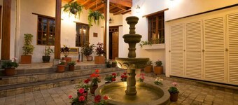 EXCLUSIVE Boutique-Colonial Loft “Vista LosAndes” @ Quito Centro Historico