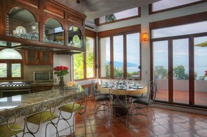 Dining - Ocean View Puerto Vallarta Villa Overlooking Mismaloya Beach (Lomas de mismaloya)