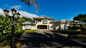 Exterior - Family Friendly Home, with a Man Cave! (Keaau)