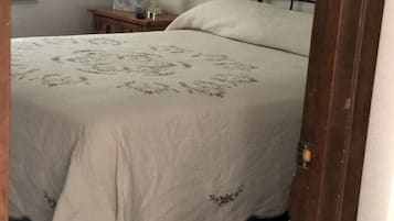 1 Schlafzimmer, Bügeleisen/Bügelbrett, kostenloses WLAN, Bettwäsche
