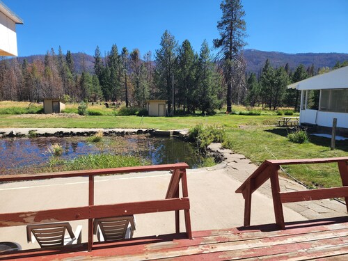 Cozy Cabin Near Lassen National Park, California