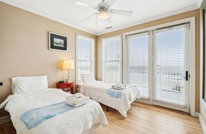 5 bedrooms, desk, iron/ironing board, travel cot