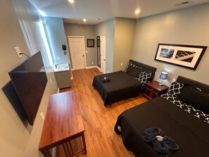 5 Schlafzimmer, Bügeleisen/Bügelbrett, kostenloses WLAN, Bettwäsche