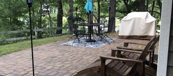 The quiet cottage on a large lot for privacy