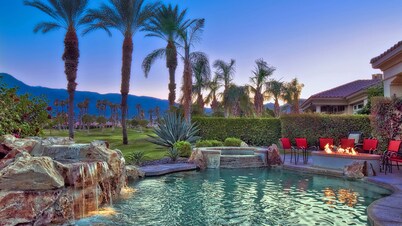 Enjoy Comfort w/Family & Friends, Big Home w/Views,Mtns./Golf, Fire Pit! #241158