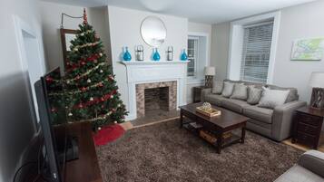 Smart TV, DVD player