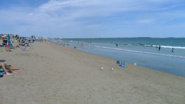 In Strandnähe, Liegestühle