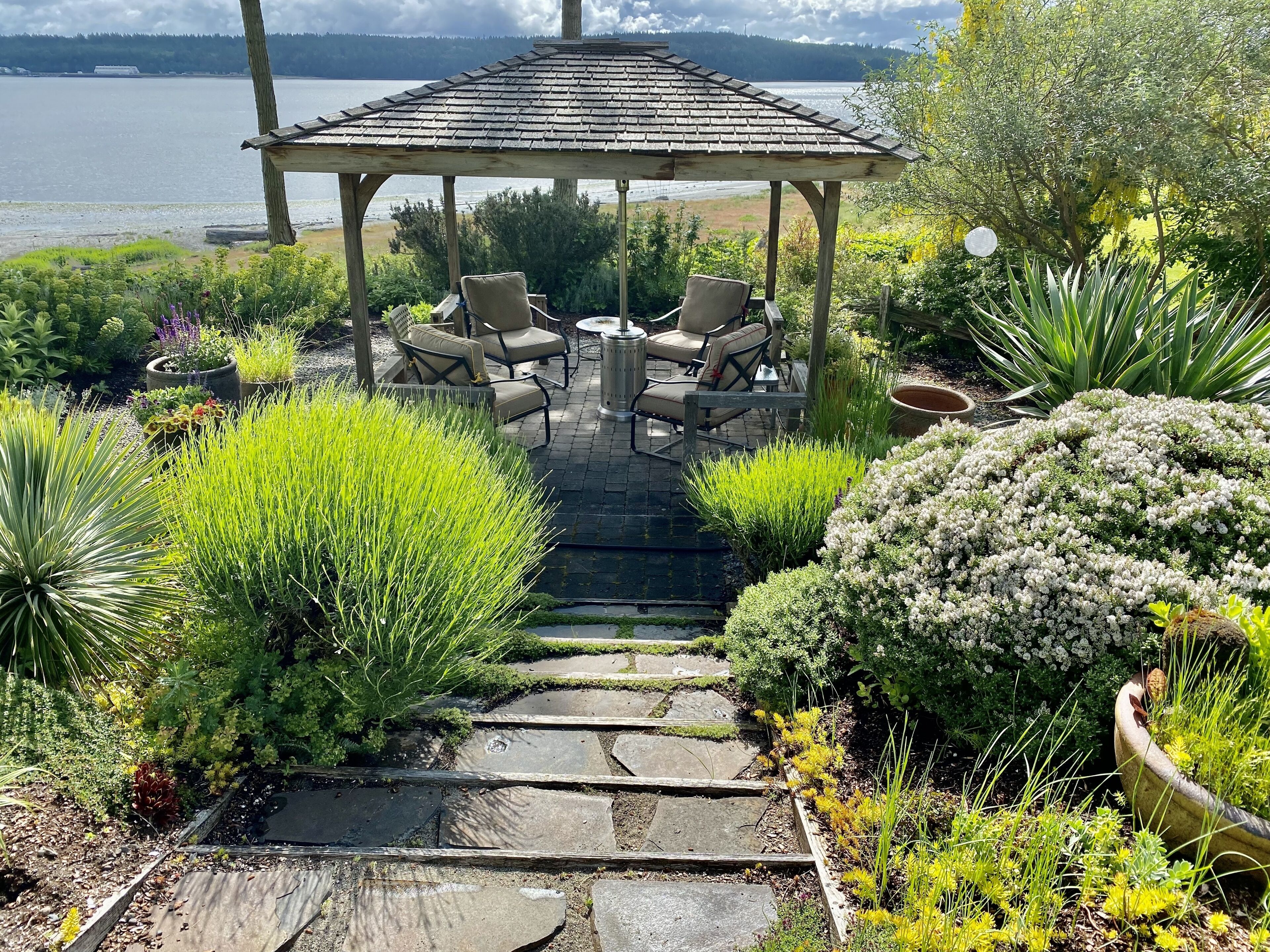 Step down into gazebo