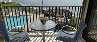 Beautiful Bahia Pointe Waterfront Villa available February,April&Summer 2026