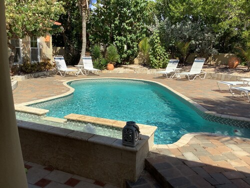 Swim, relax, enjoy a piece of paradise!