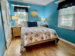 2 dormitorios, tabla de planchar con plancha, wifi gratis y ropa de cama