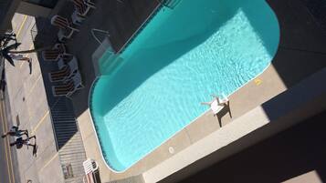 Beheizter Pool