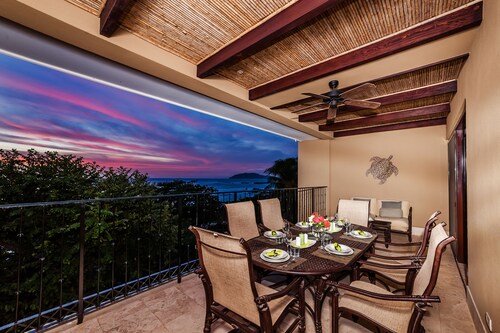 Crystal Sands, Luxusleben am weißen Sandstrand von Playa Langosta