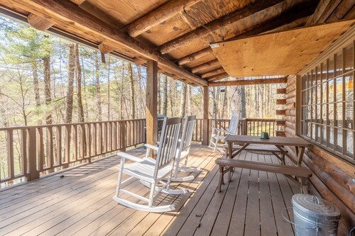 Lake Front Cabin - Very Secluded...Serenity lives here!