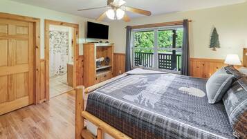 4 chambres, fer et planche à repasser, lit parapluie, Wi-Fi gratuit