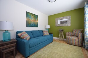 Smart TV, DVD player, ping pong, books