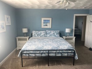 8 soverom, strykejern/-brett, wi-fi (inkludert) og sengetøy