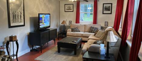 Fernseher, DVD-Player, Videothek