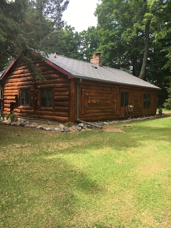 Exterior. On a 3200 acre lake with 400 ft of frontage. Great fishing kayaking boating fun