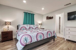 4 Schlafzimmer, Bügeleisen/Bügelbrett, Reisekinderbett, kostenloses WLAN