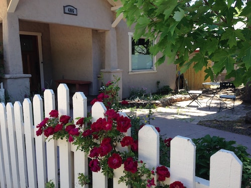 Downtown Flagstaff Bungalow - 5 minuutin kävelymatkan päässä keskustasta