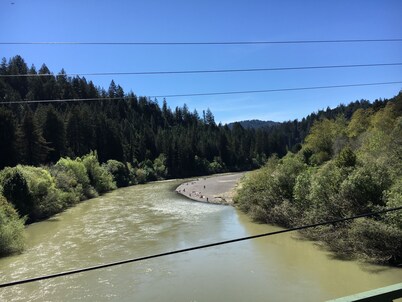 Dazzling Redwood Cabin on Creek with new Hot Tub - 2 Master Bedrooms, Fireplace