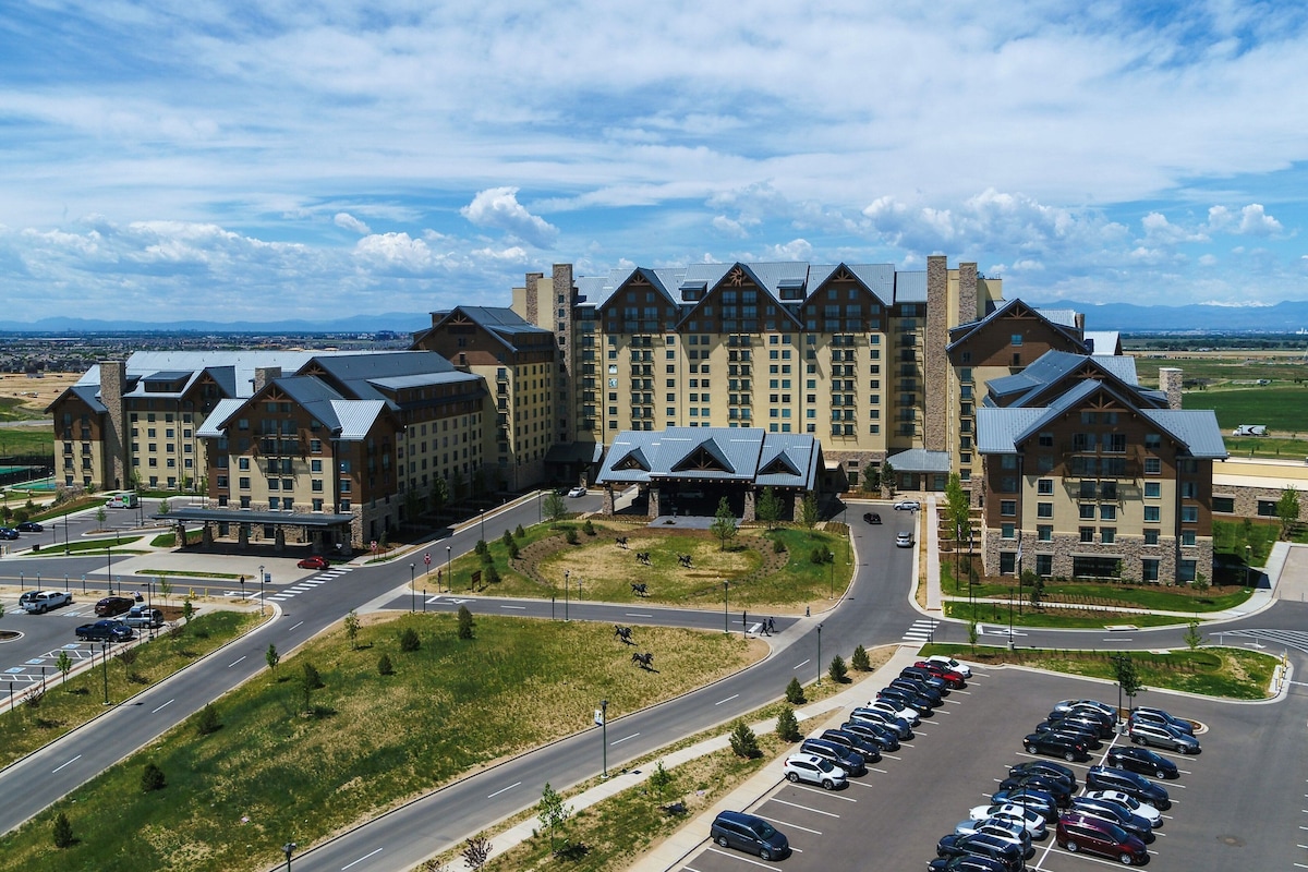 Hotels Near Gaylord Rockies Resort And Convention Center Gaylord Rockies Resort & Convention Center Reviews, Deals & Photos 2023