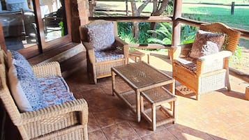 Cottage | Terrace/patio