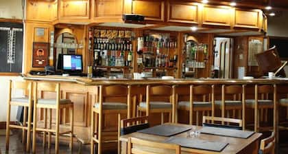 The Hamlet Country Lodge