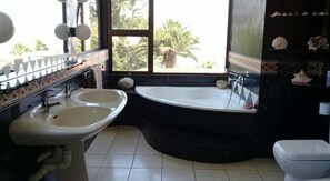 家庭公寓 | 浴室 | 免費梳洗用品、提供毛巾