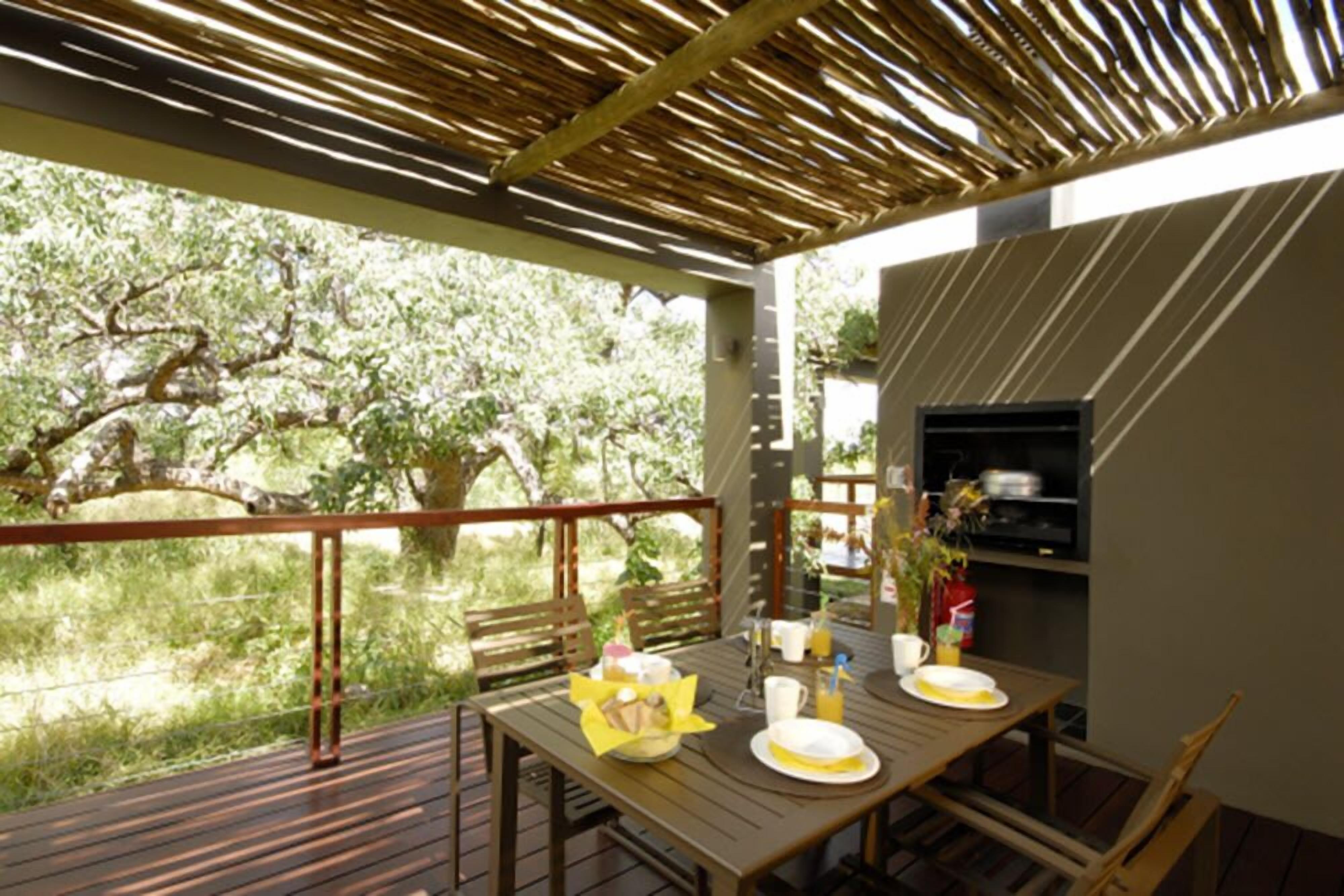 suite  | terrace/patio