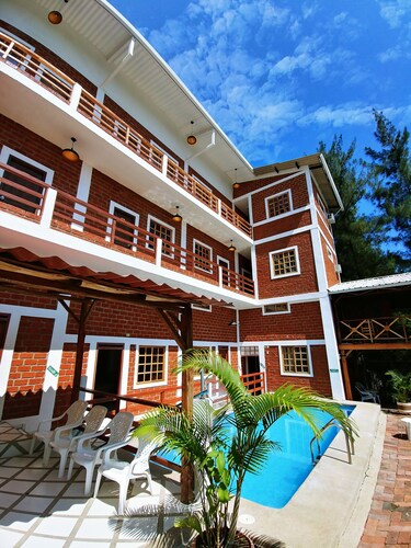 Hostería Pororoca Inn