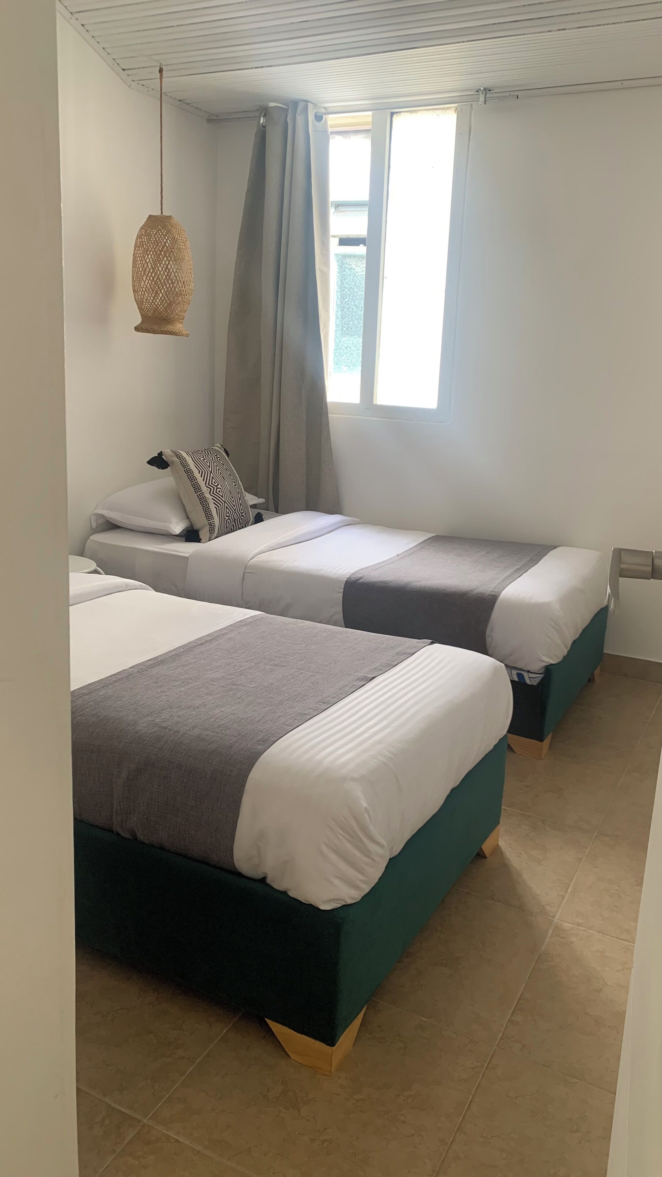 economy twin room | bed sheets