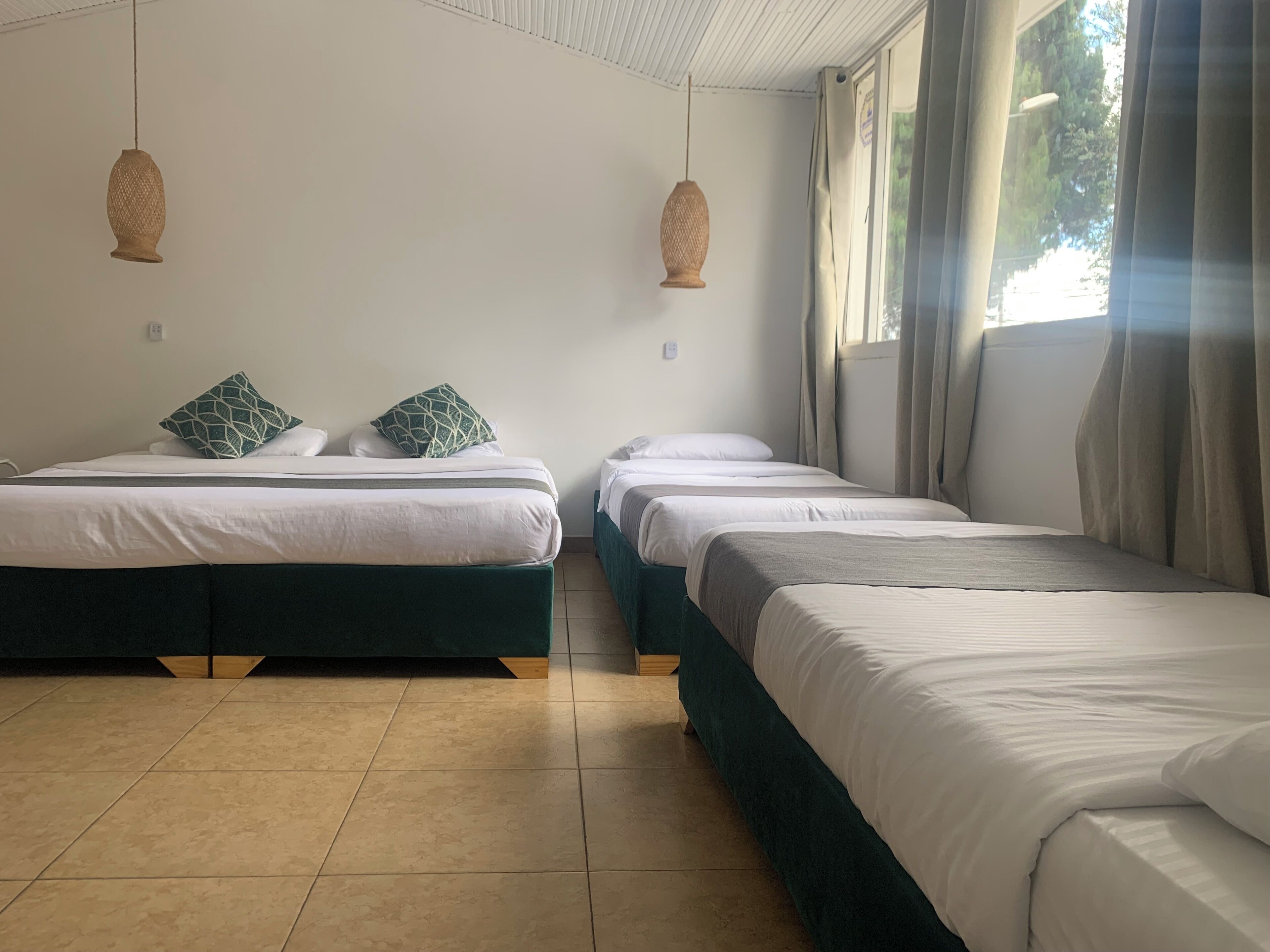 quadruple room | bed sheets