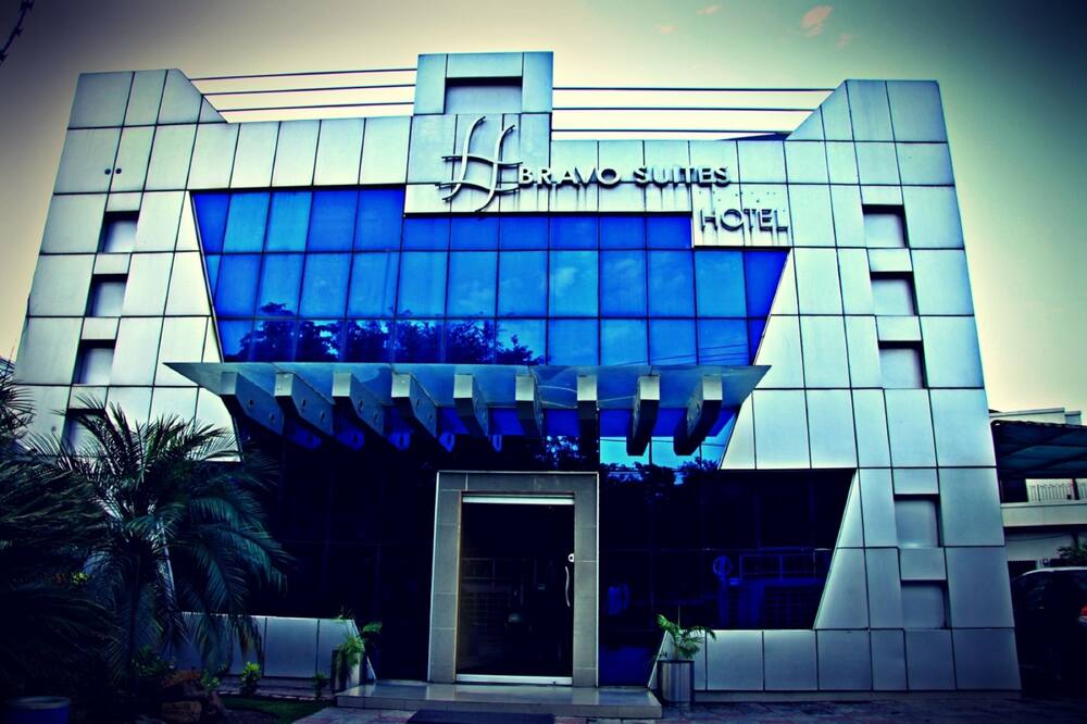 Bravo Hotel