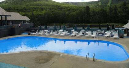 Mountain Retreat Located Seconds from Loon Mt, Lincoln and White Mtns